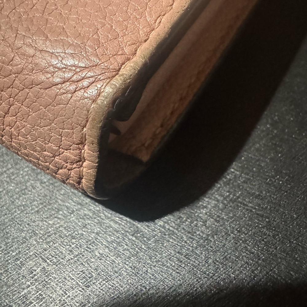 Louis Vuitton Comete Zippy Long Wallet with Silver Accent - Picture 6 of 11